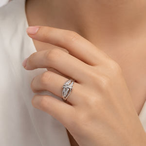 10K White Gold Crossover Diamond Ring