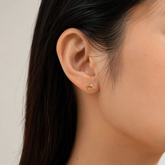 10K Yellow Gold Half Open Squared Stud Earrings