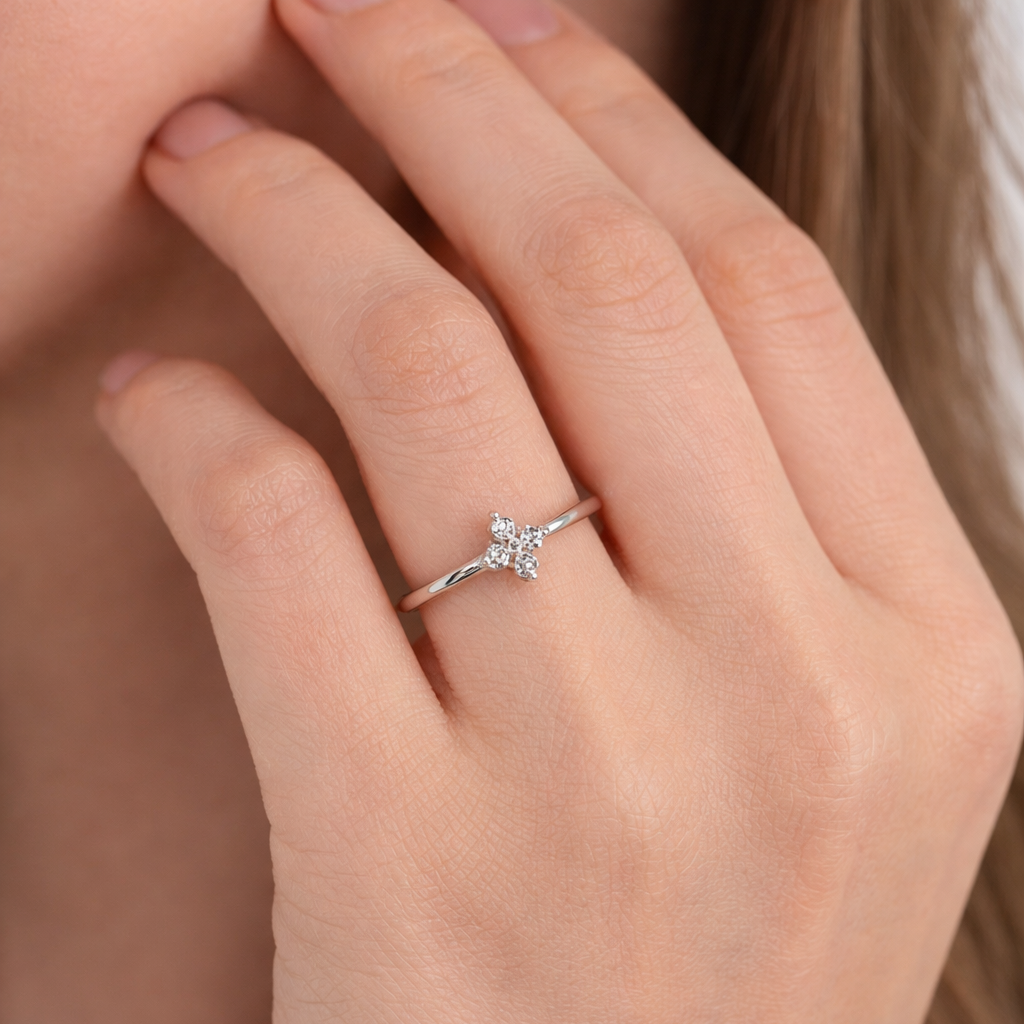 925 Sterling Silver CZ Flower Minimalist Ring