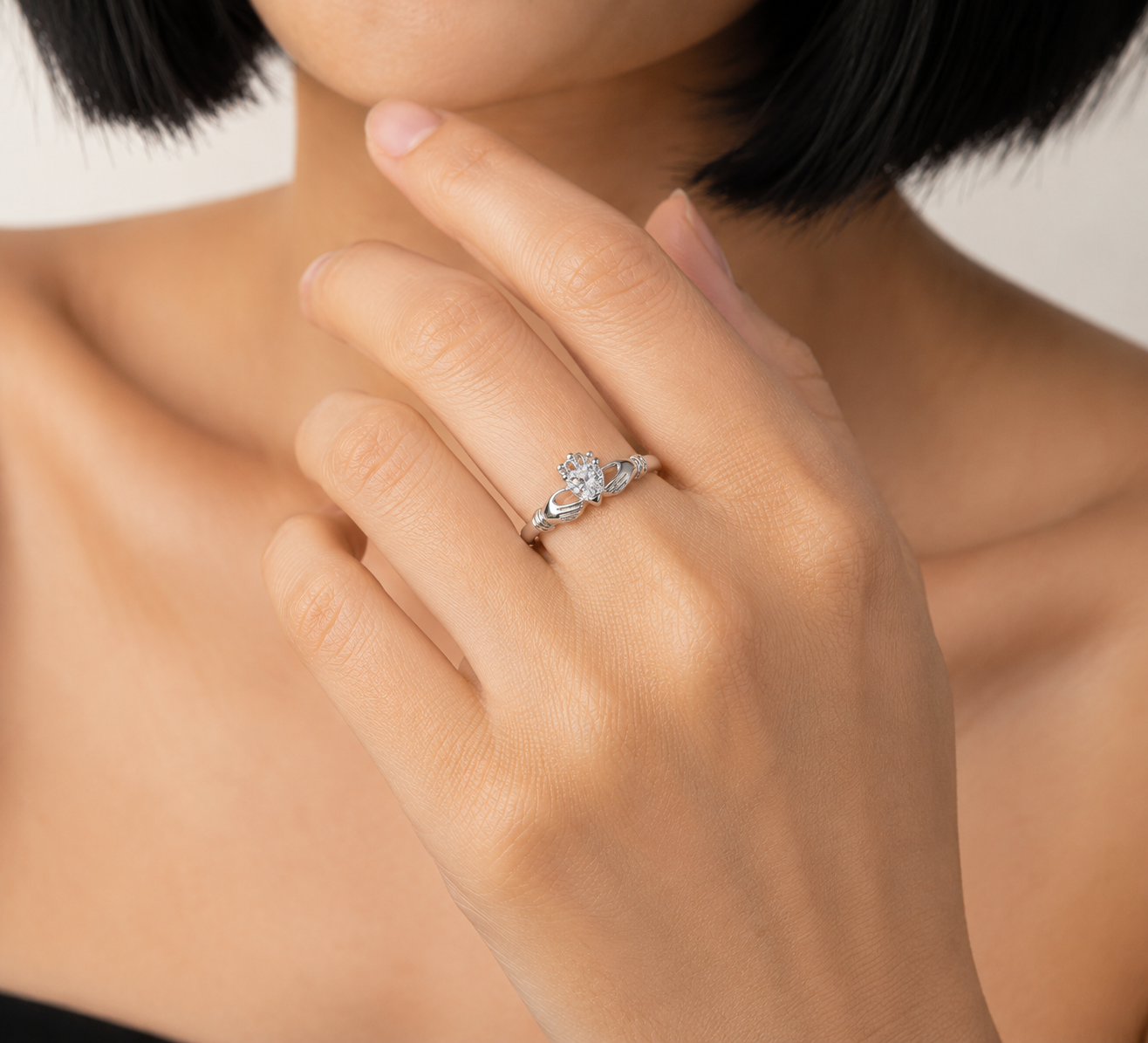 925 Sterling Silver Heart CZ Claddagh Ring