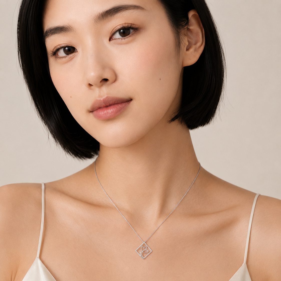 18K White Gold CZ Openwork Tulip Pendant Necklace