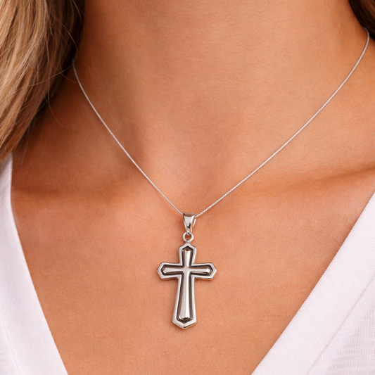 925 Sterling Silver Open Frame Cross Pendant