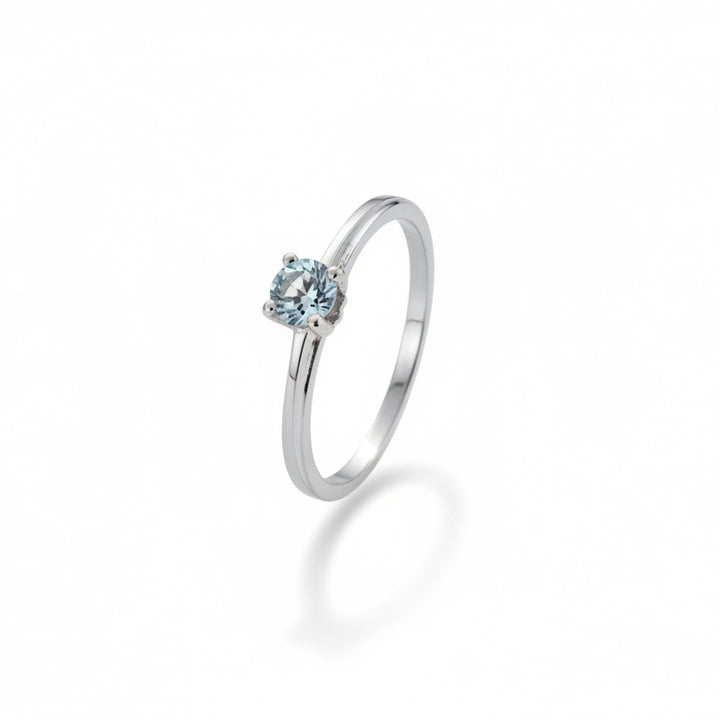 14k White Gold Blue Topaz Solitaire Ring