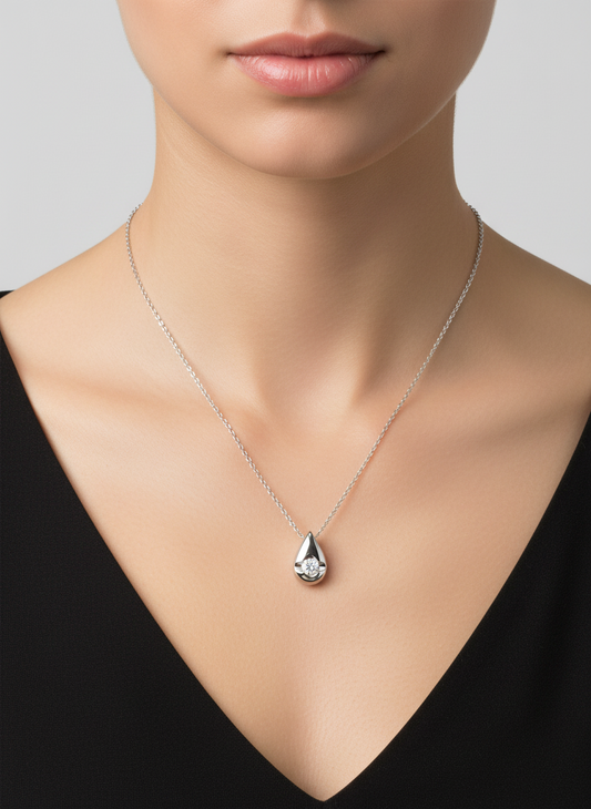 White Gold Pear Shape Pendant with 0.15ct Round Diamond with 18 inches gold Chain 14k