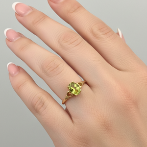 10k Yellow Gold Heart Filigree Peridot Ring