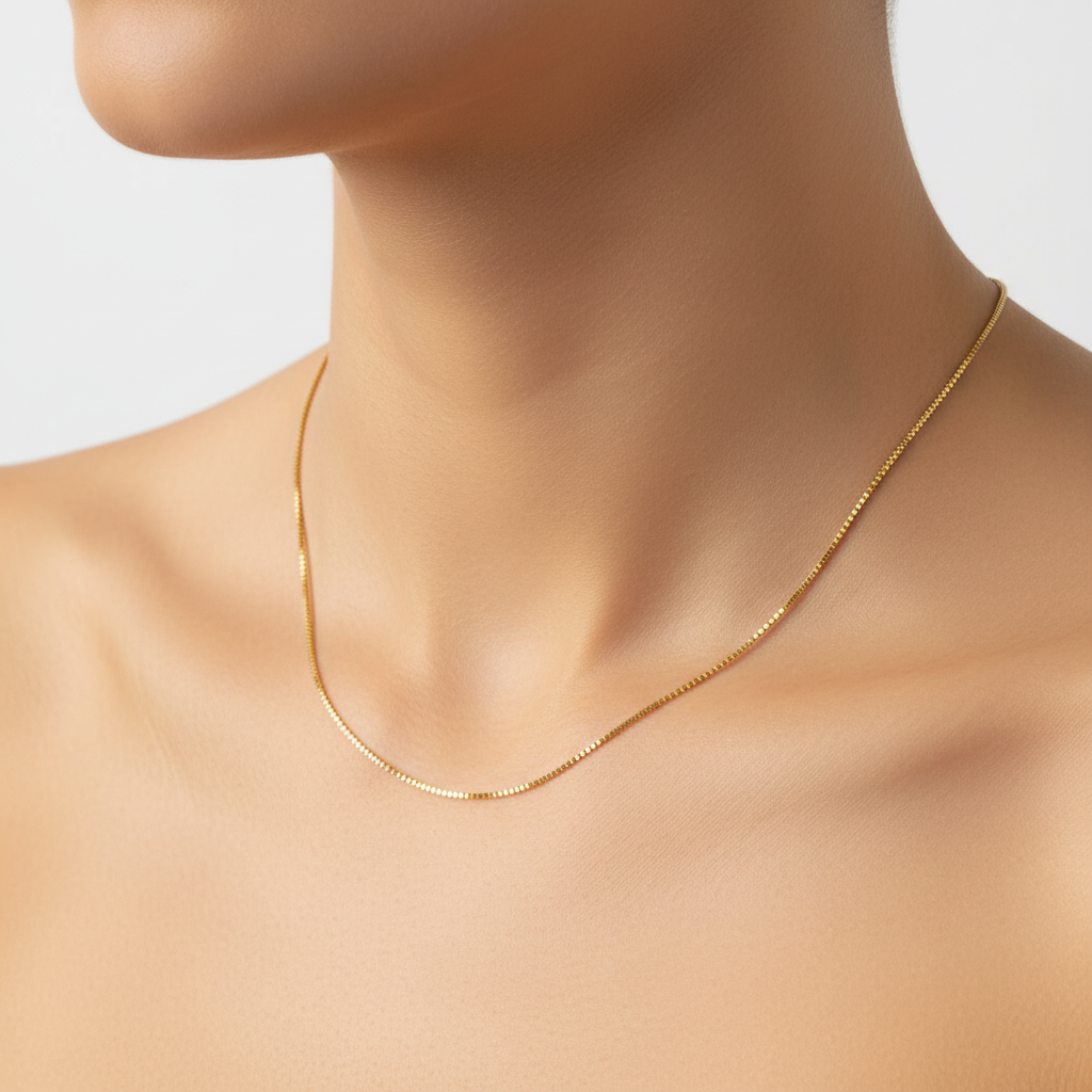 18K Yellow Gold Box Chain with Heart Shape Clasp. 3.25 gr 16"