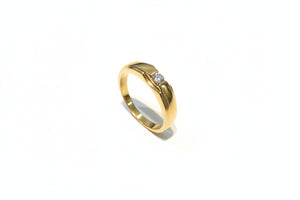 Yellow Gold Solitaire Diamond Ring. 18k, 3.27gr,TDW: 0.1ct, VS2, G