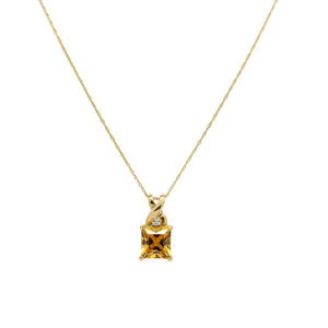 10K Yellow Gold Square Cut Citrine Necklace C: 1.12ct TDW: 0.01ct SI I
