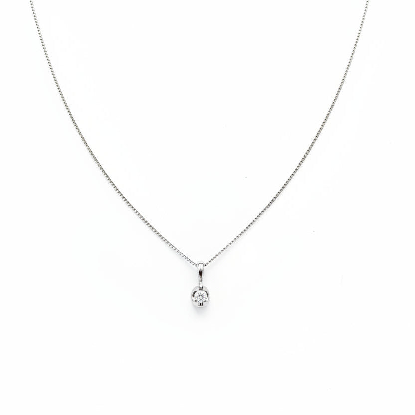 10K White Gold Solitaire Diamond Pendant Necklace TDW: 0.04ct SI GH