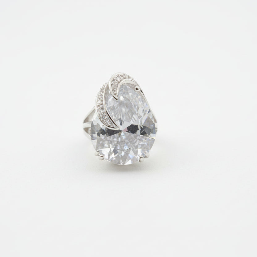 925 Sterling Silver  setting with Pear Shape Swarovski