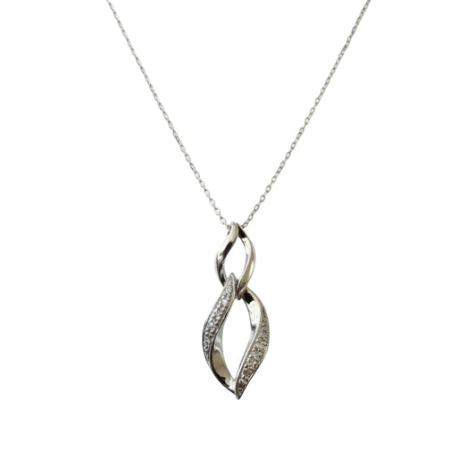 925 Sterling Silver Twist Link Pendant Necklace