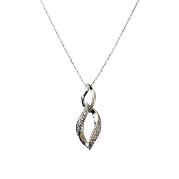 925 Sterling Silver Twist Link Pendant Necklace