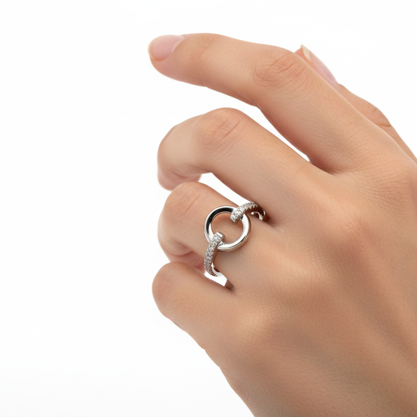 925 Sterling Silver Interlocking Circle With Diamond Ring