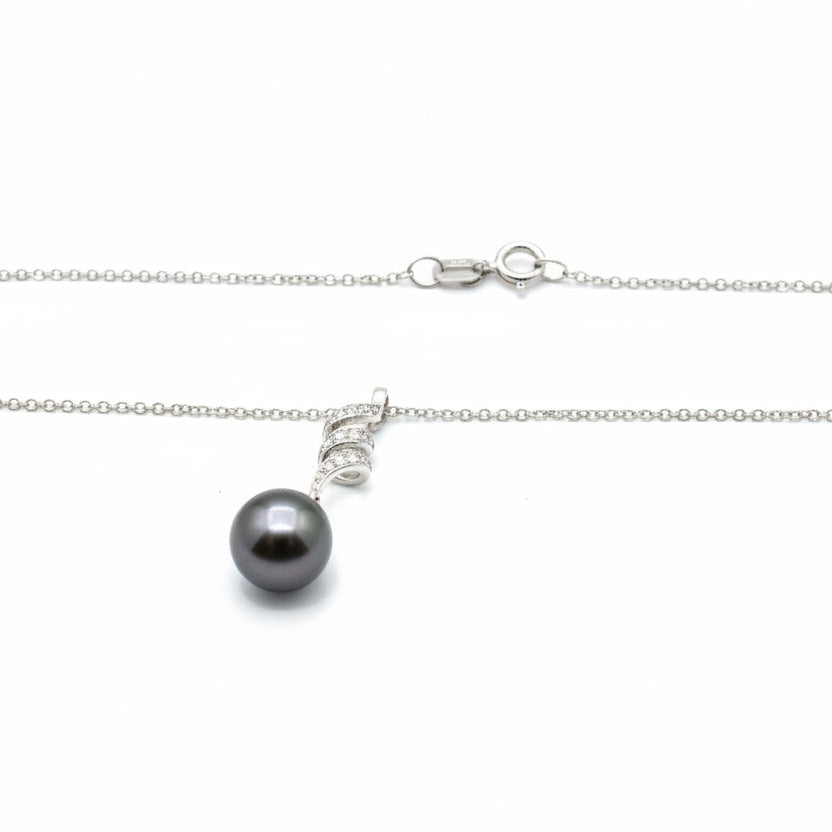 10k White Gold Drop Pendant with Diamond and Tahitian Pearl Necklace