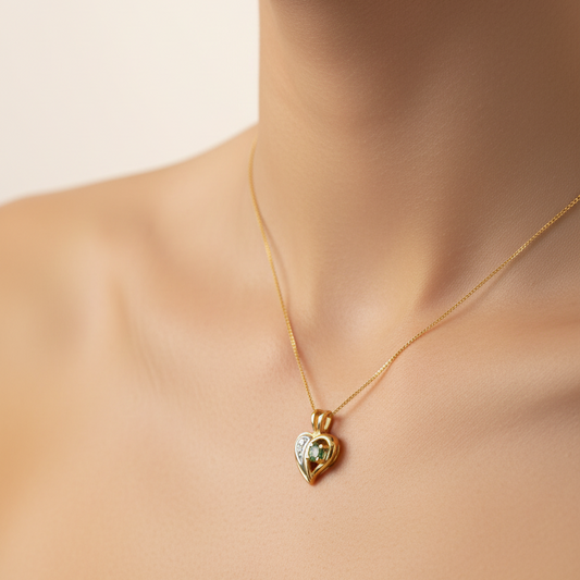 10k Yellow Gold Diamond and Peridot Heart Necklace