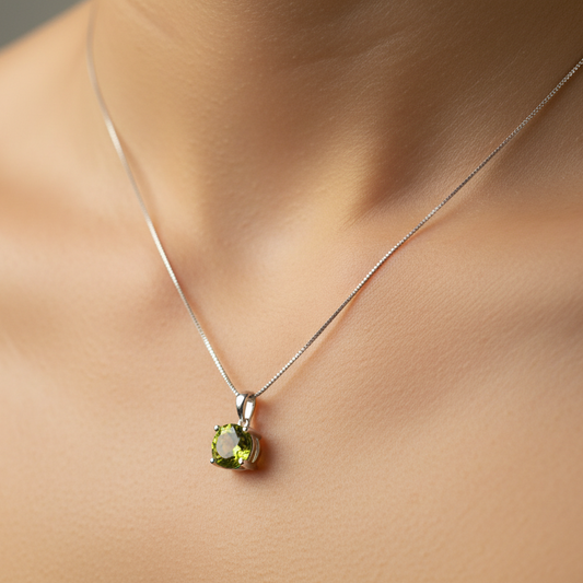 925 Sterling Silver Round Green Cubic Zirconia Necklace