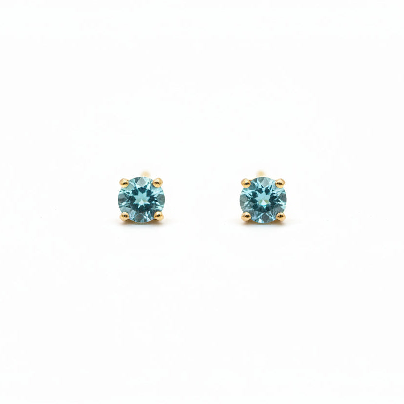 10k Yellow Gold Round Cut Blue Topaz Stud Earrings