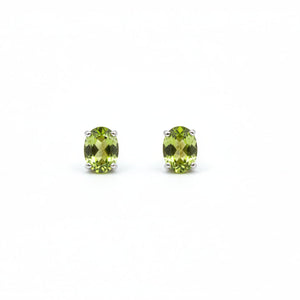 14k White Gold Oval Cut Peridot Stud Earrings