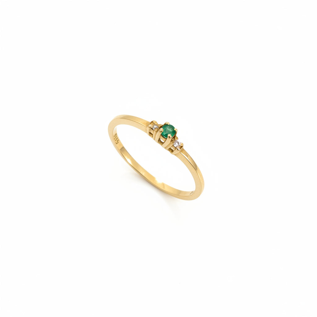 10K Yellow Gold Round Cut Emerald and Diamond Ring