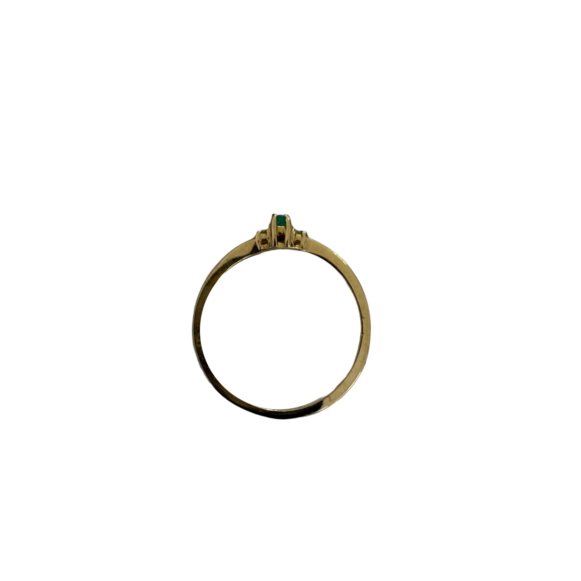 10K Yellow Gold Round Cut Emerald and Diamond Ring