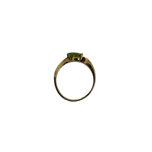 10k Yellow Gold Peridot Bypass Solitaire Ring, P: 0.82ct