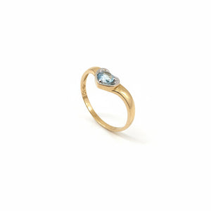 10k Yellow Gold Heart Shaped with Round Cut Blue Topaz Ring, T: 0.20ct