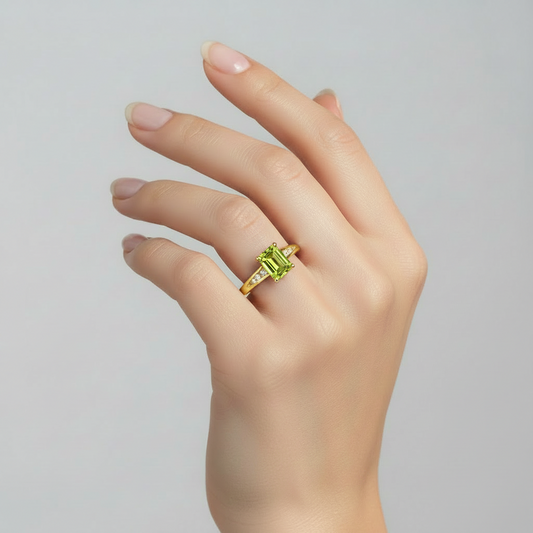 10K Yellow Gold Emerald Cut Peridot with Diamond Ring, P:0.68ct