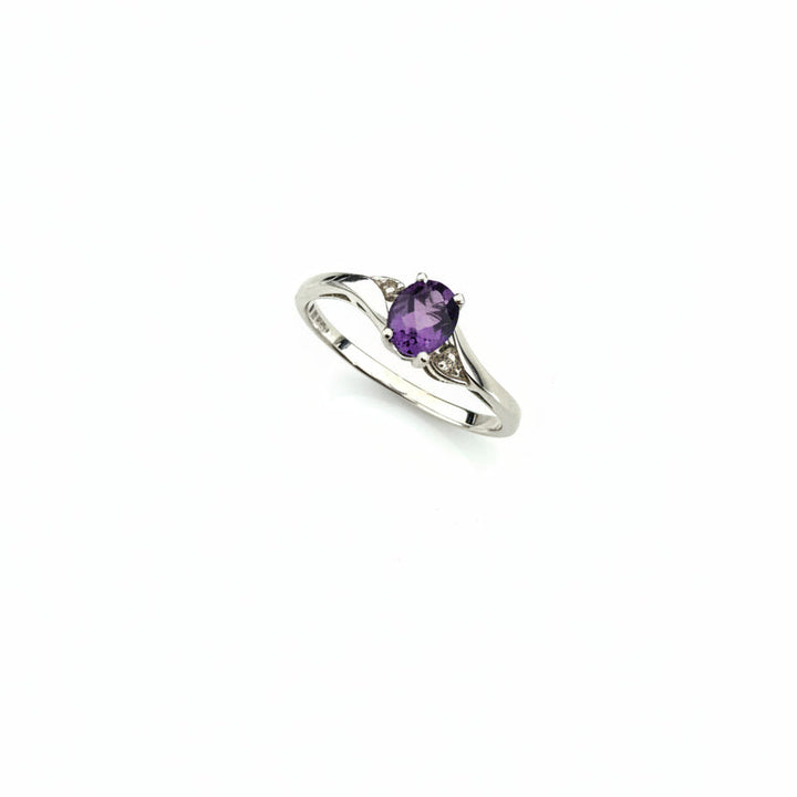 10K White Gold Oval Cut Amethyst with Diamond Ring