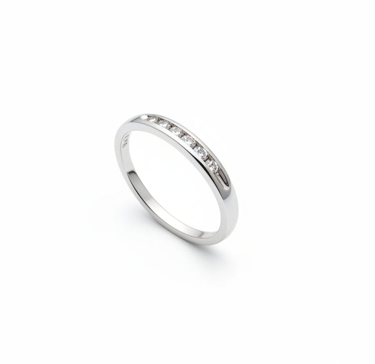 14K White Gold Diamonds Band