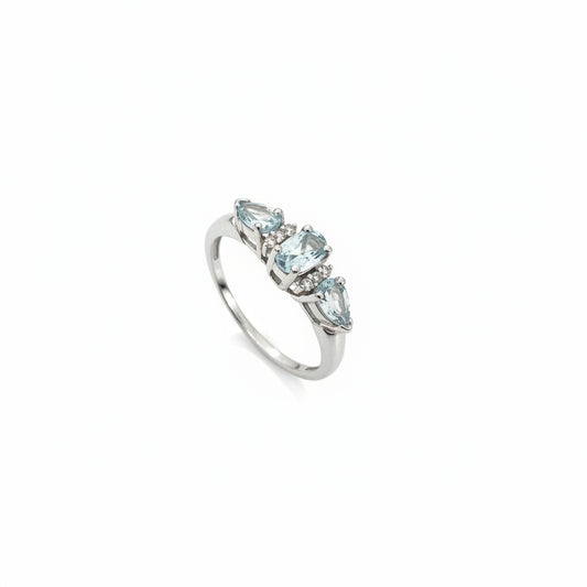10K White Gold Aquamarine Ring