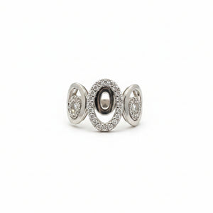 18K White Gold Triple Round Circle Diamond Ring