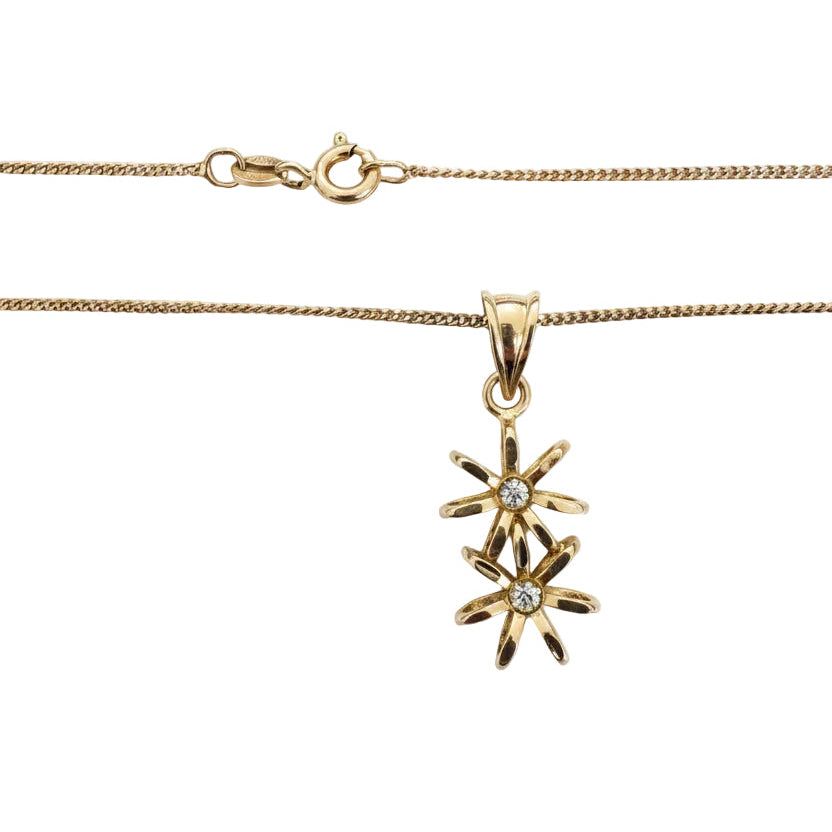 18K Yellow Gold Twin Blossom Pendant Necklace