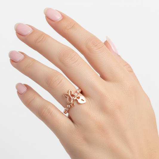 Yellow Gold Ring with three charms hanging, 18k, 2.2gr