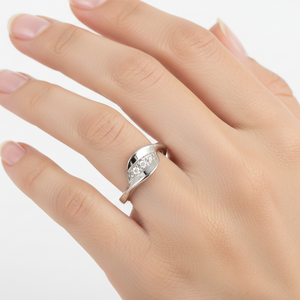 Elegant Wave White Gold Ring setting with Three Diamonds, 14k
