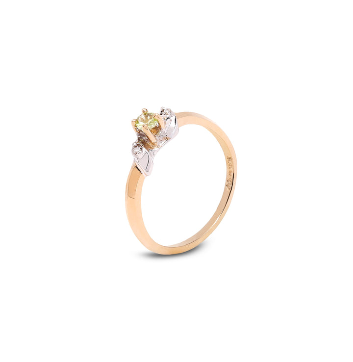 10K Golden Blossom Ring with Peridot and Diamond Accents