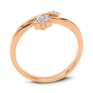 10K Yellow Gold Star Design Ring. TDW:0.04ct