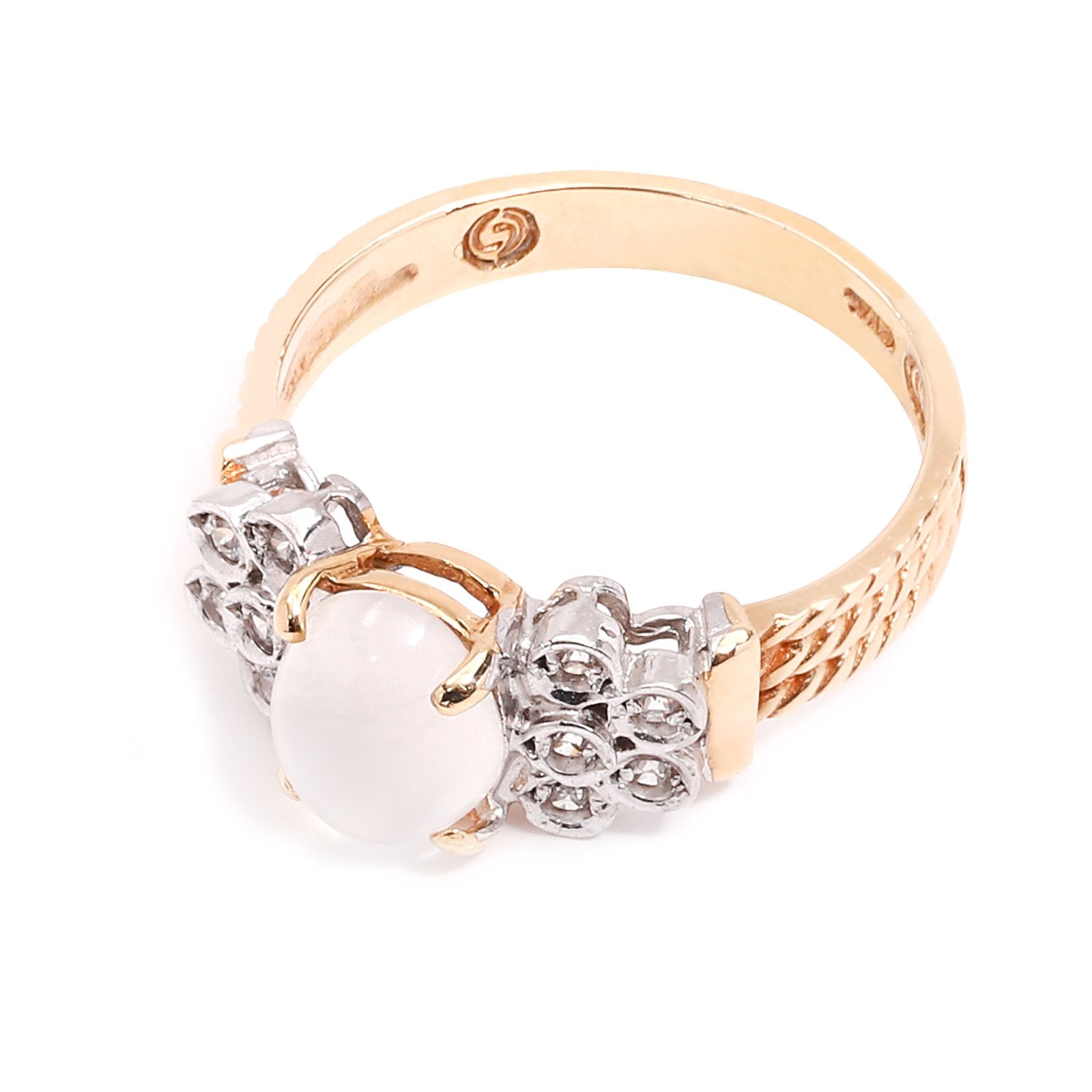 Yellow Gold Moon Stone and Diamond Ring. 14k , M: 1.06ct TDW: 0.15ct