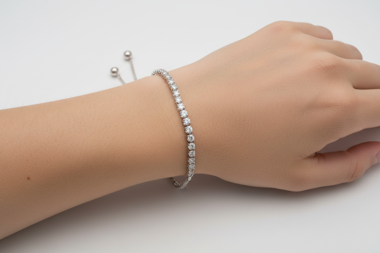 10K White Gold Adjustable Bolo Diamond Bracelet. TDW: 0.45ct SI GH