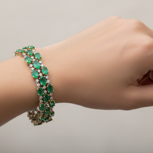 Two – tones Emerald Diamond Bracelet Three Rows Natural Emerald. TEW: 13.40ct 114 Round Diamond TDW:1.02ct VS GH