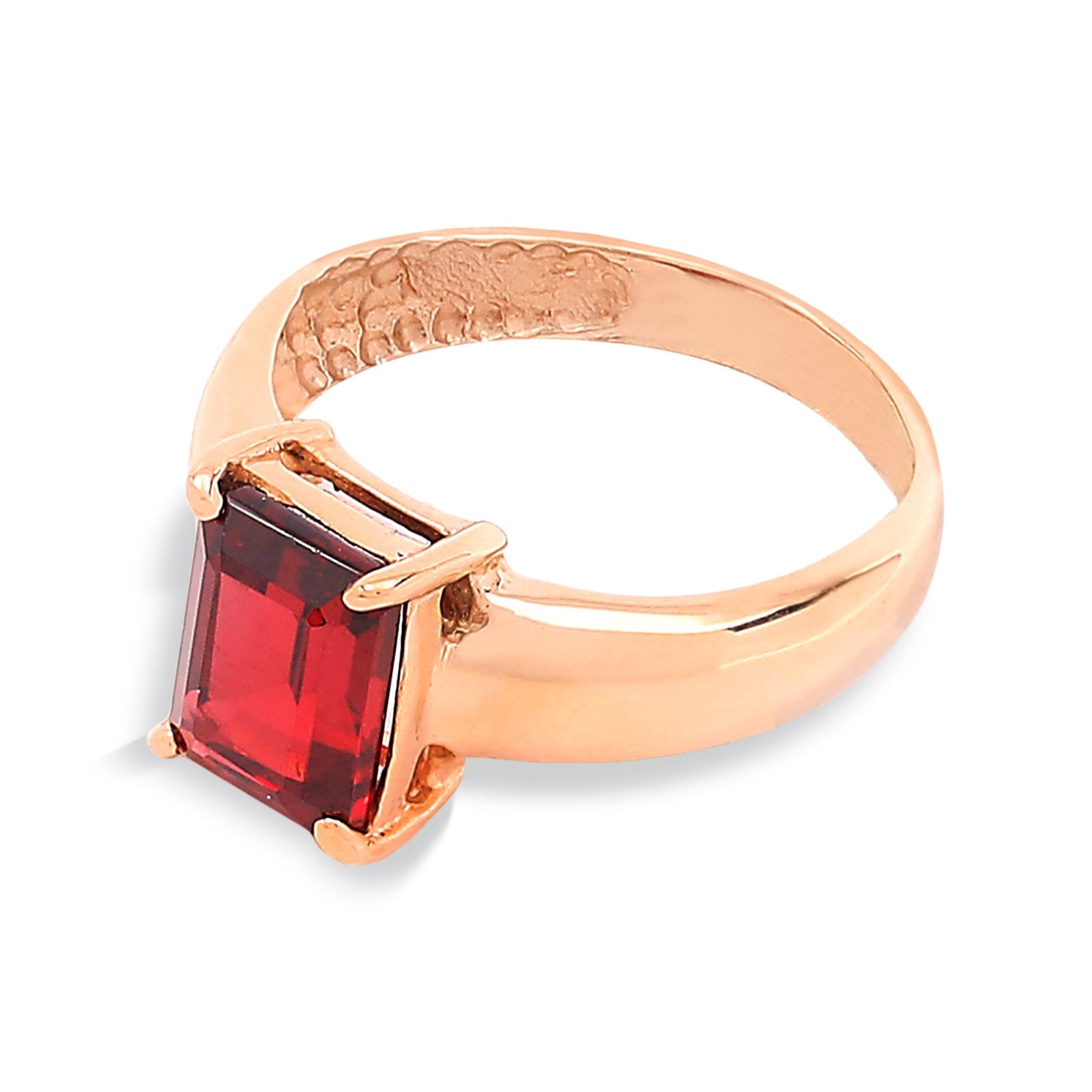 Yellow Gold Garnet Ring. 18k, 3gr, G: 1.5ct