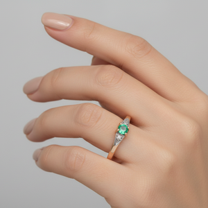 10K Yellow Gold Emerald Diamond Ring