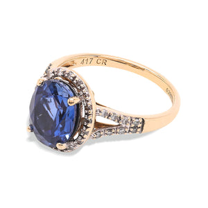 10K Yellow Gold Tanzanite and Diamond Ring