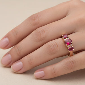 10K Yellow Gold Three Rubies with Diamond Ring R : 0.87ct TDW: 0.03ct