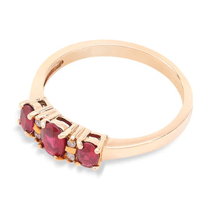 Yellow Gold Three Rubies with Diamond Ring, 10k, R : 0.87ct, TDW: 0.028ct
