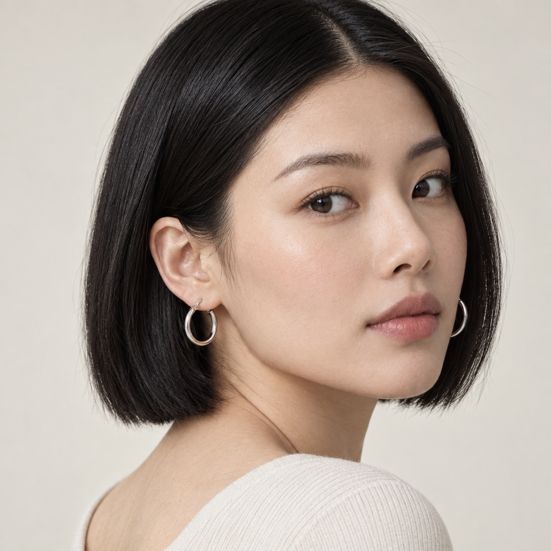14K White Gold Hoop Earrings
