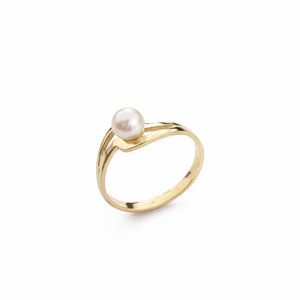 14k Yellow Gold Pearl Ring