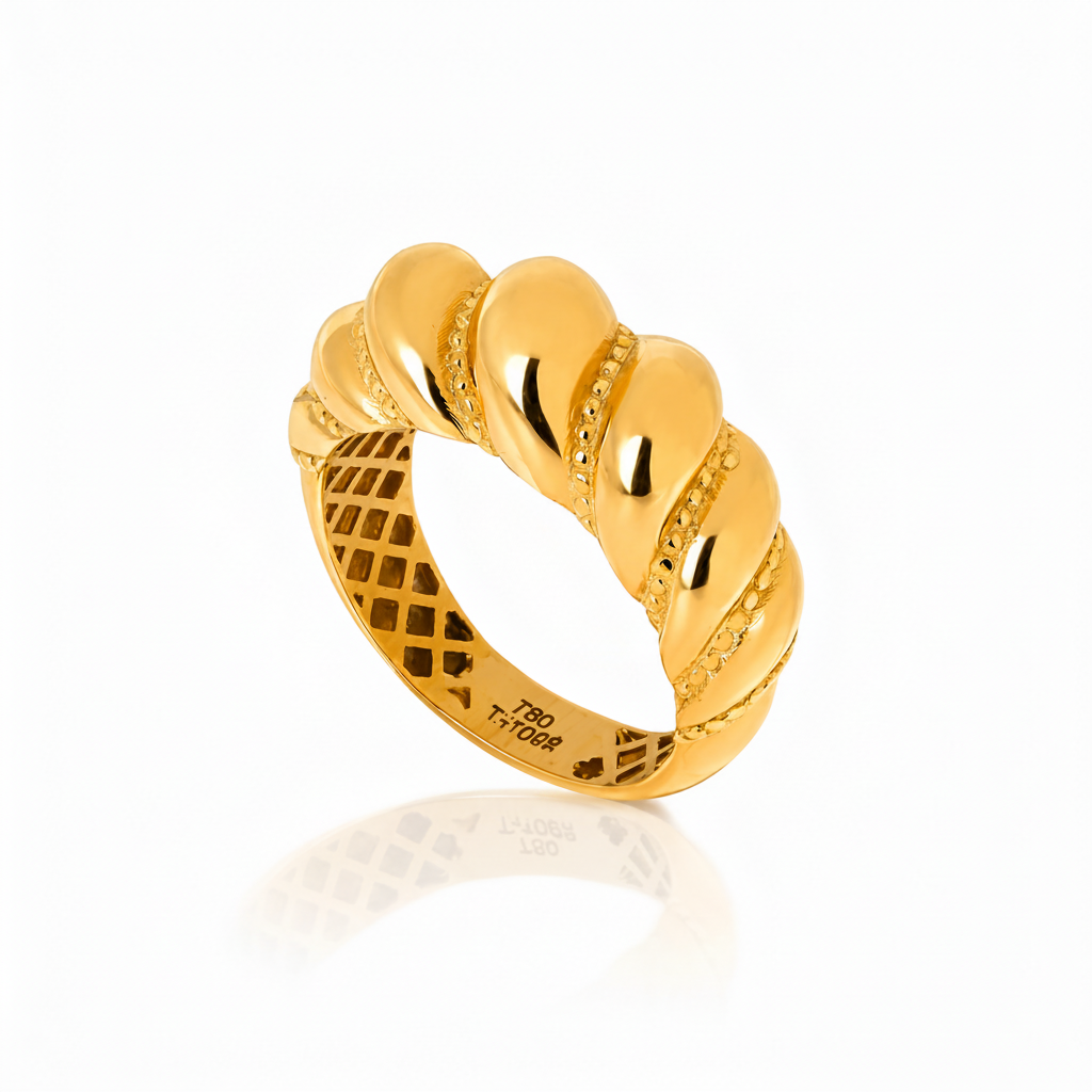 18K Yellow Gold Croissant Shape Ring