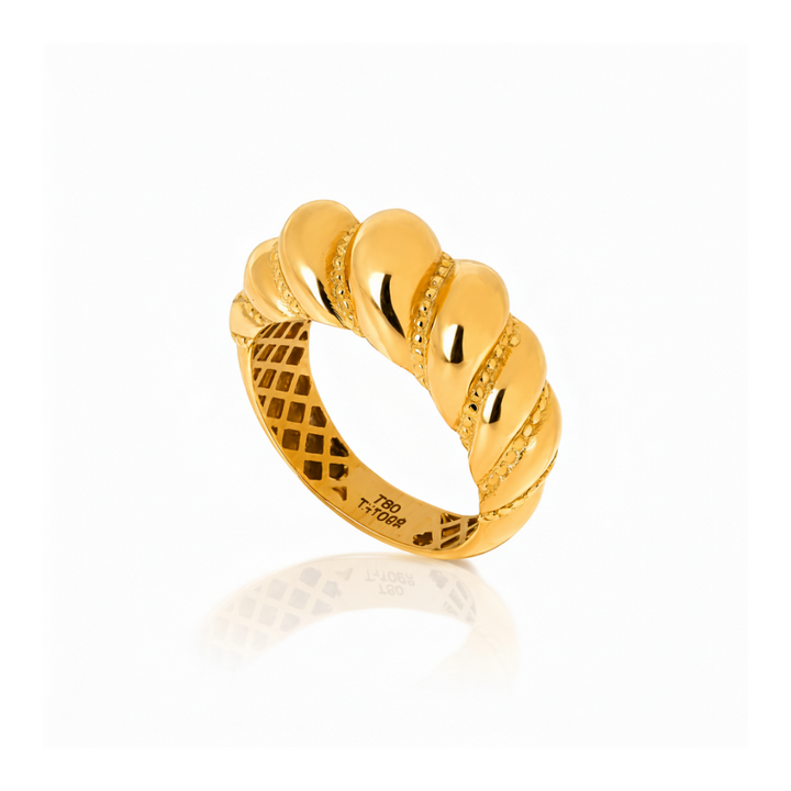 18K Yellow Gold Croissant Shape Ring