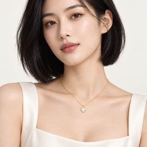 Premium Quality 18K Yellow Gold Necklace with Lustrous Mother-of-Pearl Four-Leaf Clover Pendant