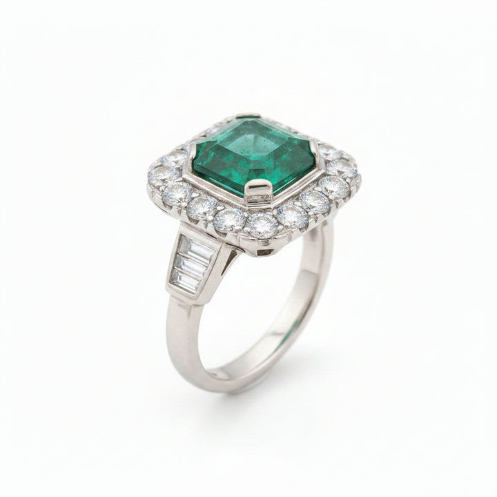 Vintage Platinum Cocktail Diamond and Enhanced Emerald Ring. E: 2.43ct, TDW: 2ct, VS, EF